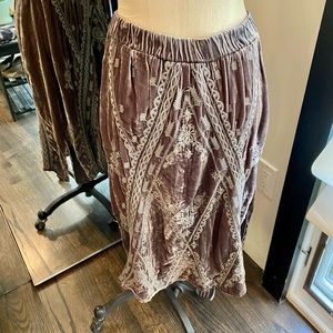 NWT Johnny Was Grey Silk Velvet Embroidered Skirt Sz S